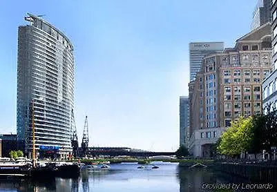 Marriott Executive Apartments London, Canary Wharf Hotel